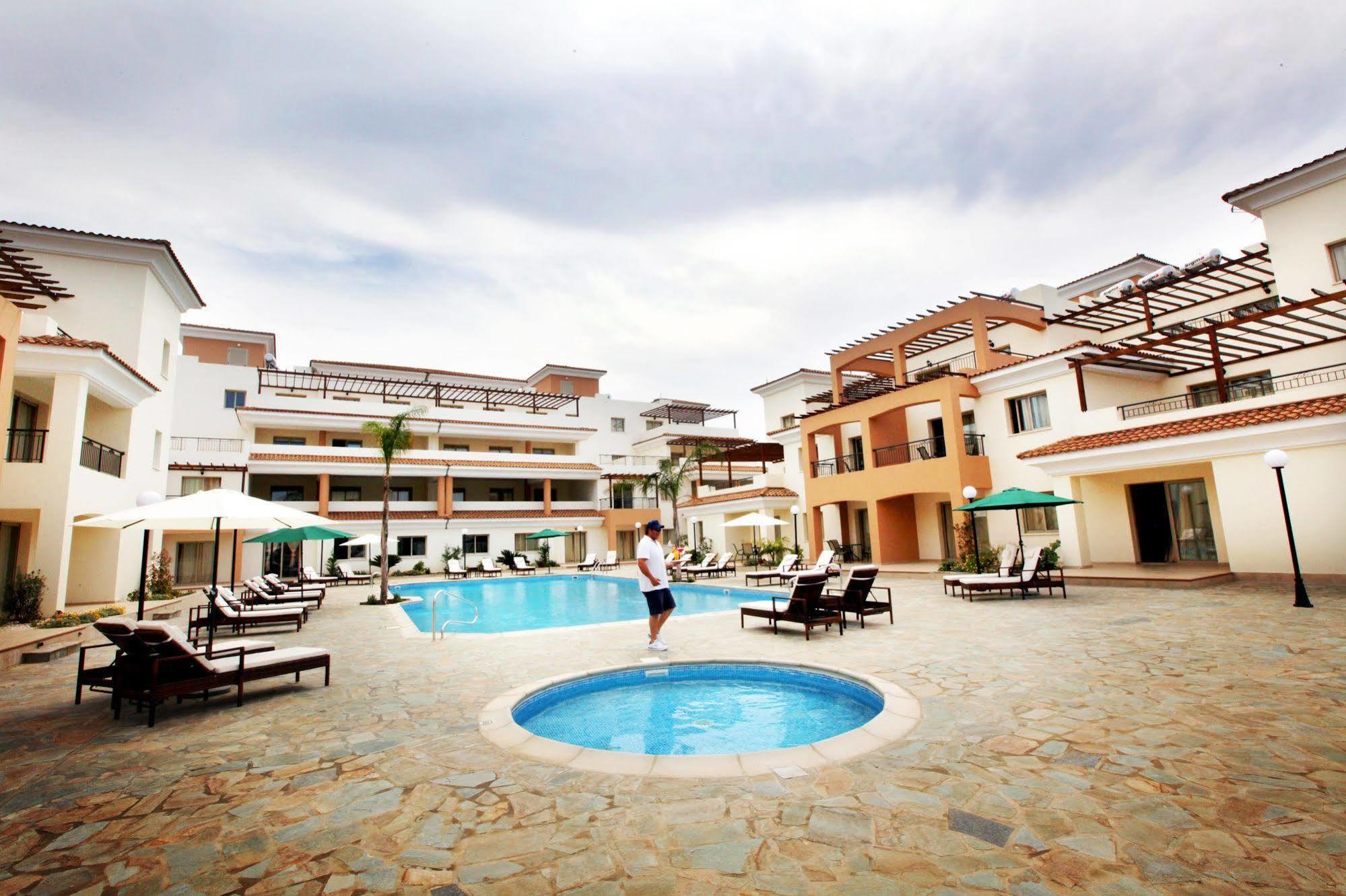 Oracle Exclusive Resort Paphos 外观 照片